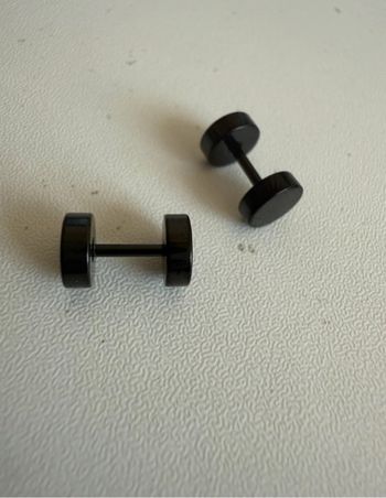 Boucles d’oreilles homme acier inoxydable noir ronde simple