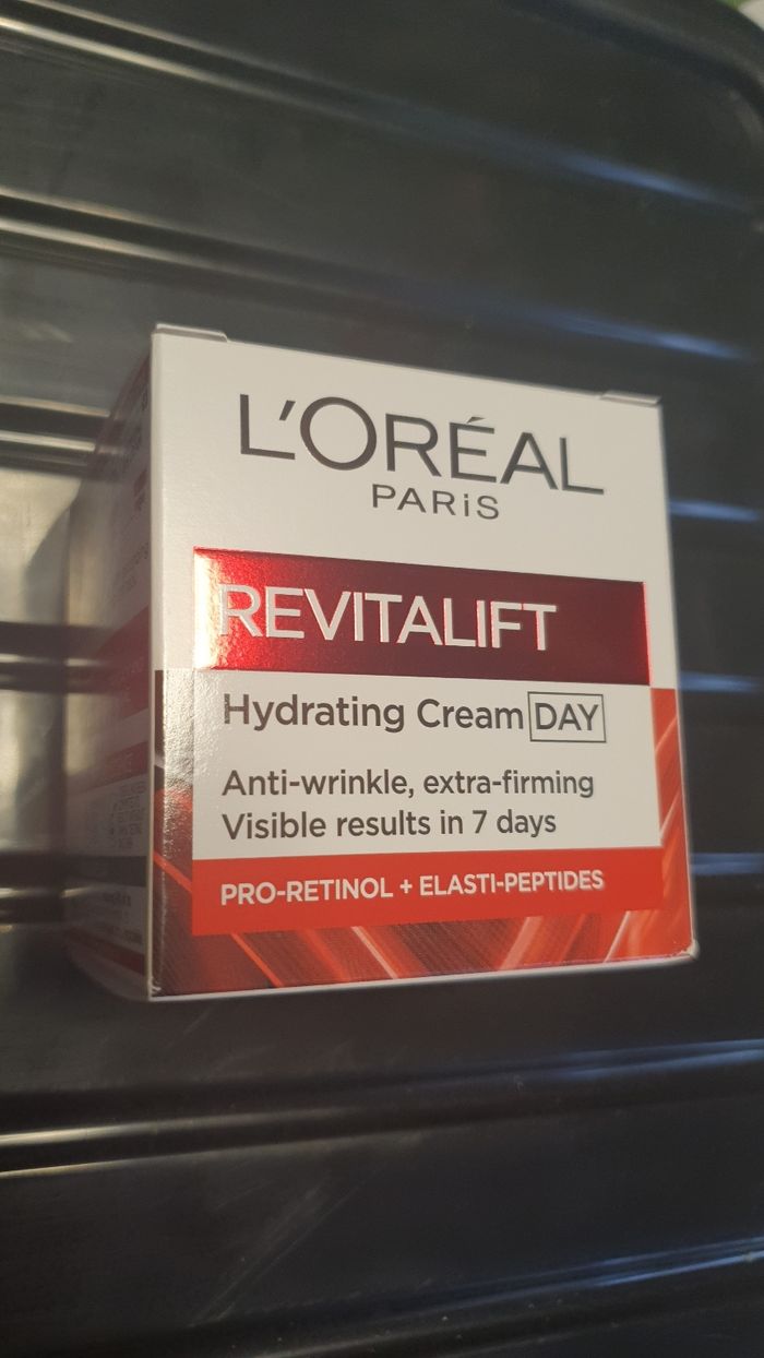 L'Oréal  crème yeux.