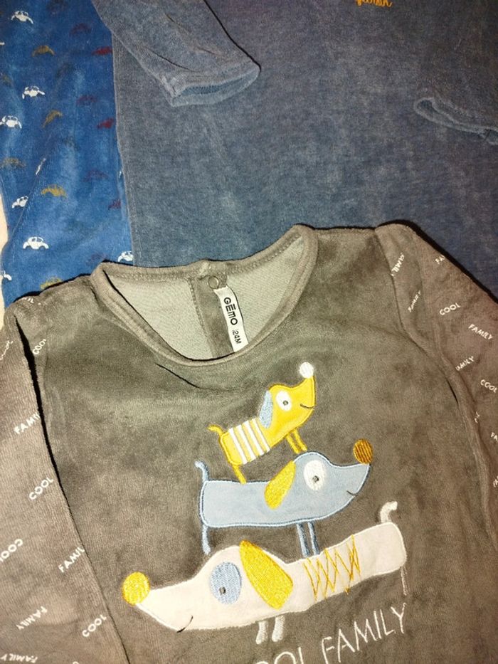 Lot de pyjamas - photo numéro 6