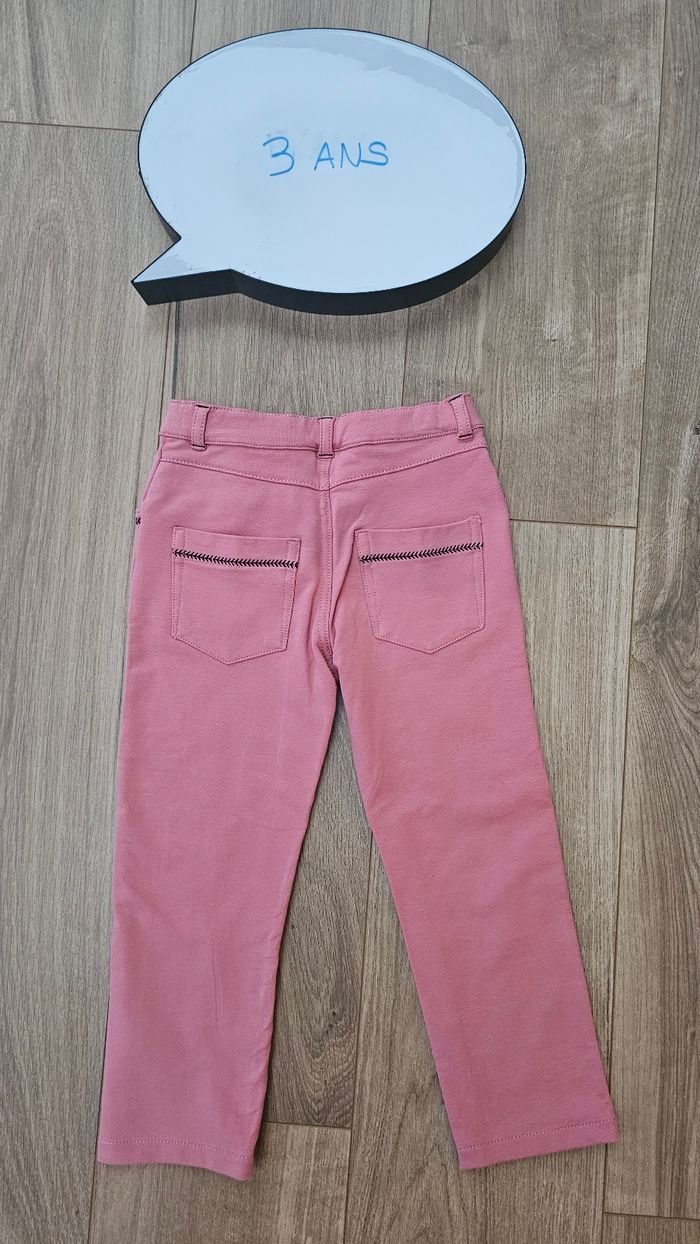 Pantalon 👧🏽 3-4ans - photo numéro 4