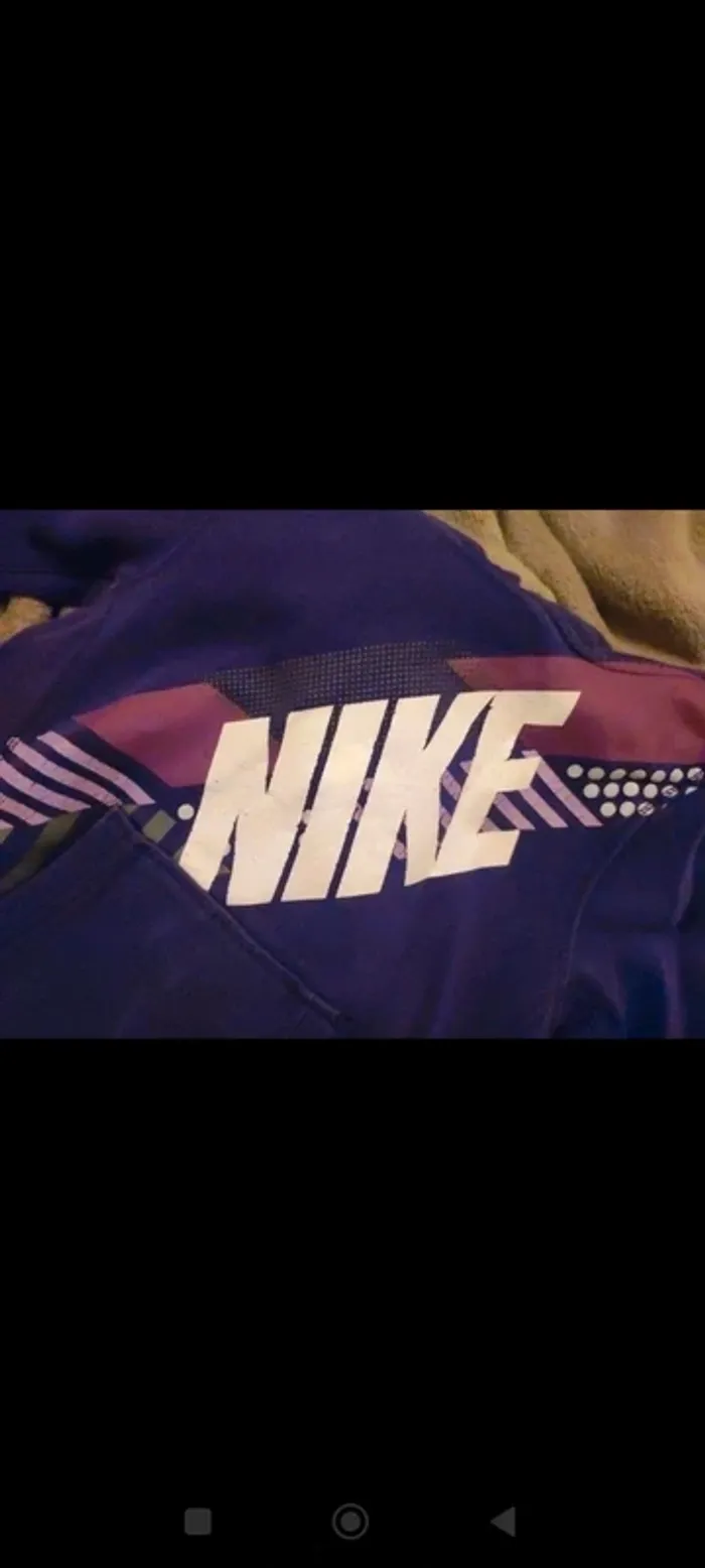 Pull a capuche Nike Fille 6 - 8 ans - photo numéro 2