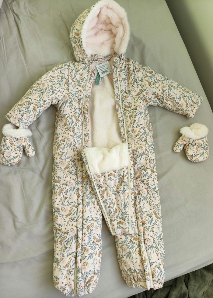 Combinaison combi pilote Vertbaudet a fleurs taille 3 ans