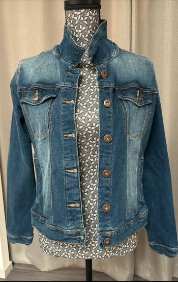 veste en jean's taille 40