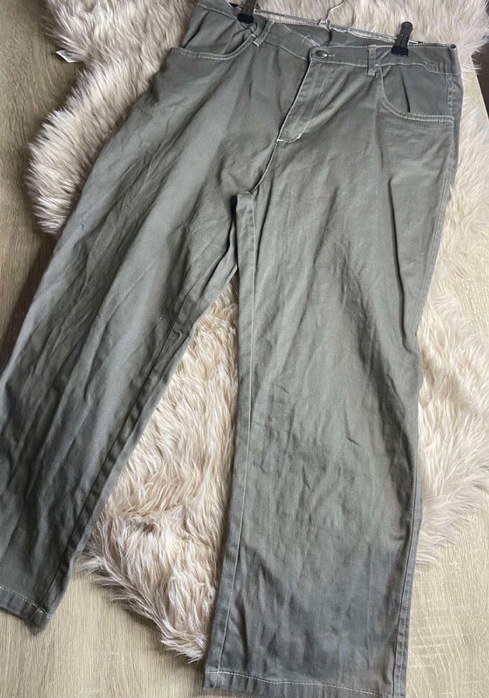 Pantacourt vert kaki Taille XL / 42