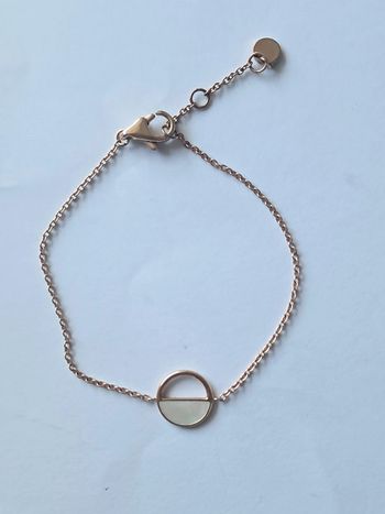 Bracelet en acier doré  et nacre Skagen