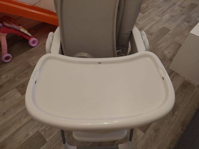 Chaise haute bébé - photo numéro 3