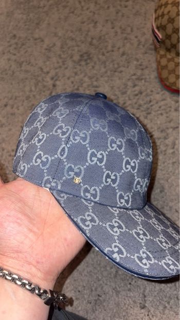 Casquette dubai Gucci 