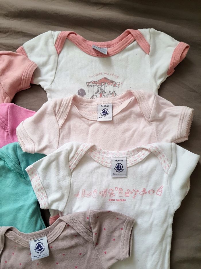 Lot 7 bodys petit bateau - photo numéro 3