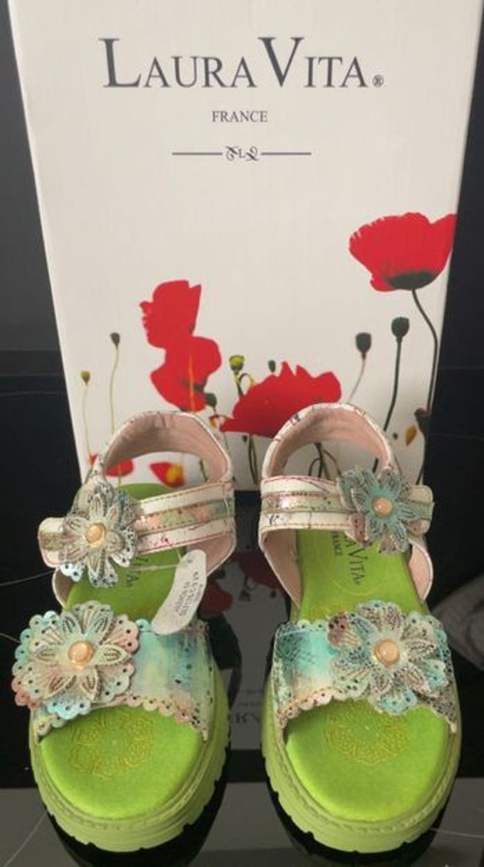 Sandale cuir Laura Vita neuve