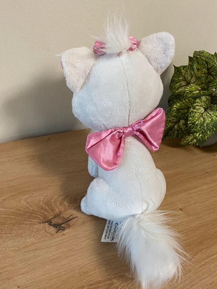 Doudou peluche chat blanc marie les aristochats Disneyland Paris - photo numéro 3