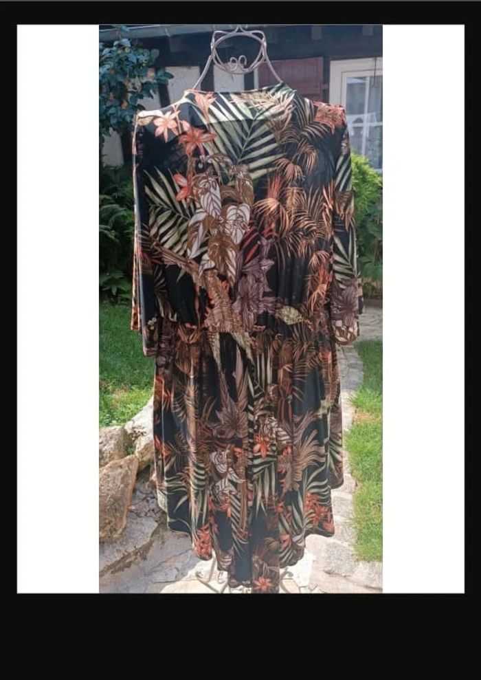 Robe asymétrique 44 / 46 - photo numéro 2