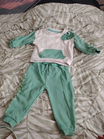 Ensemble crocodile 12-18 mois