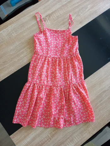 Robe 🌸 fleurie 6 ans