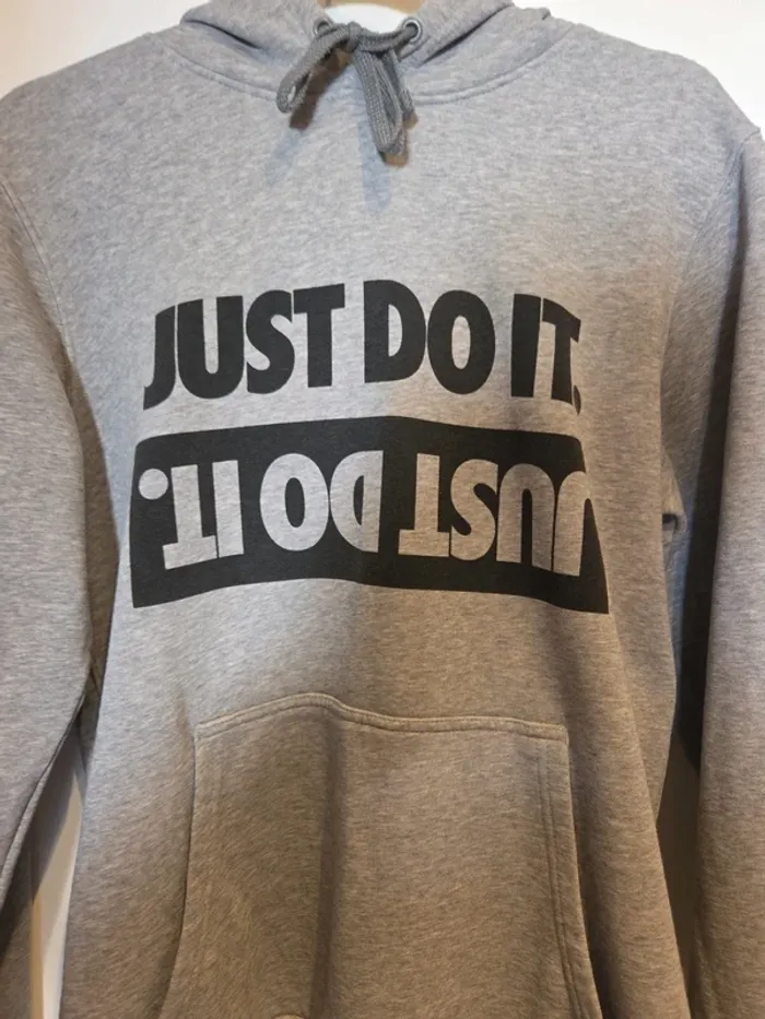 NIKE Sweat a Capuche gris S - photo numéro 3
