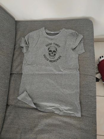 Tee shirt tête de mort