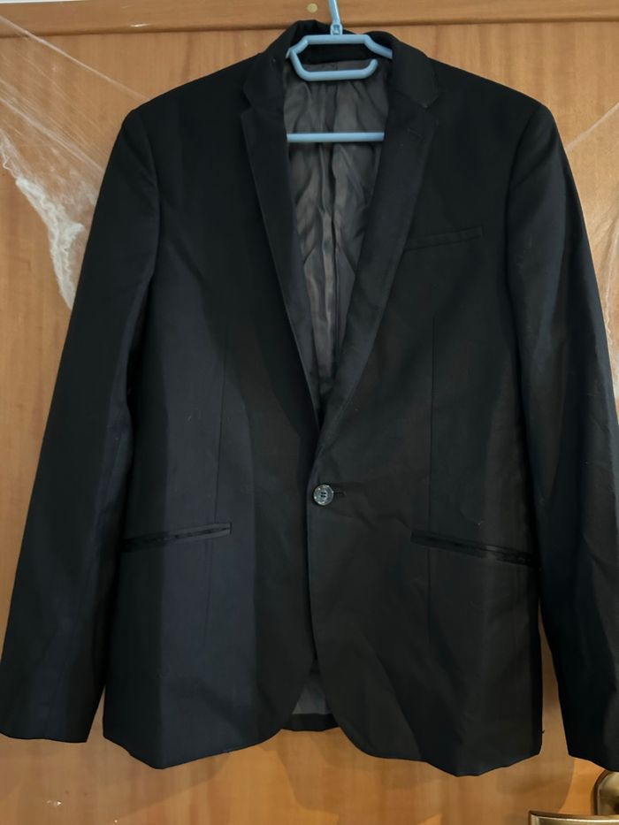 Costume celio taille 38 - photo numéro 2