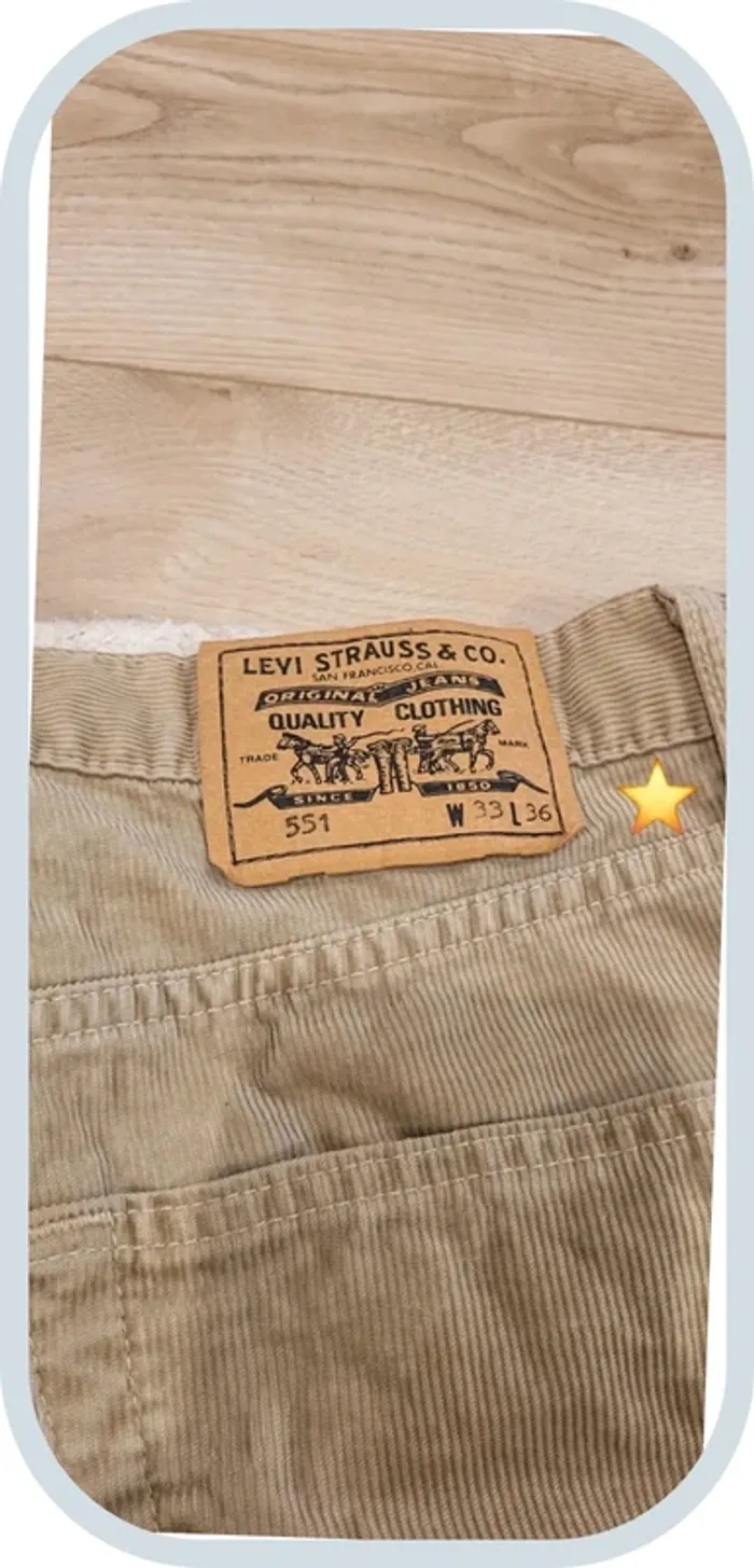 Jean Levi's 551 – Coupe droite vintage – Beige/ Kaki clair - Très bon état - Taille 38/40 - photo numéro 7