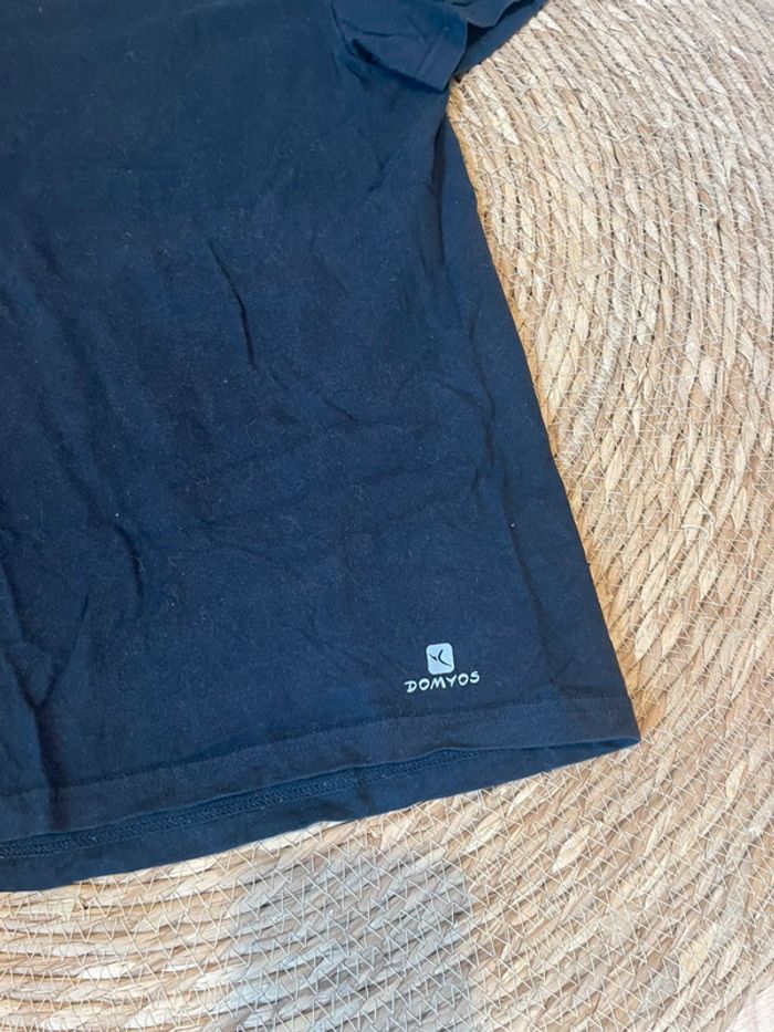 Teeshirt taille S - photo numéro 2