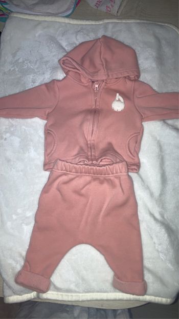 Ensemble  survêtement