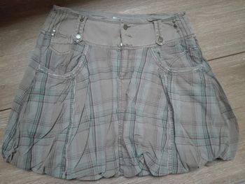 Jupe à carreaux beige