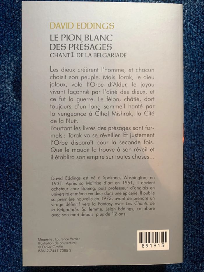 Livre le pion blanc des présages - photo numéro 2