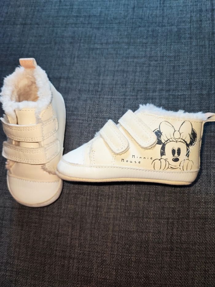 Chaussures Minnie fourrées 9/12 mois