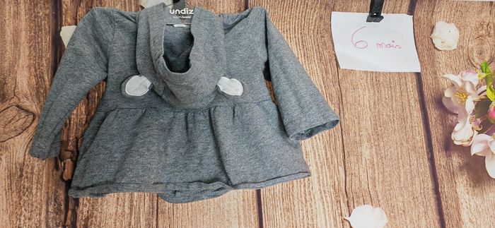 Veste grise capuche - photo numéro 2