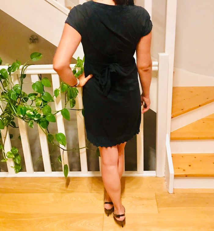 Robe avec dentelle - photo numéro 2