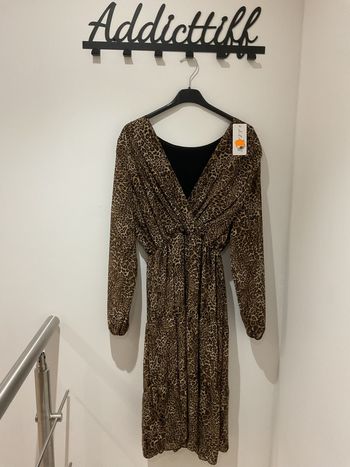 Robe léopard femme taille unique (38-42)- neuve avec étiquette 