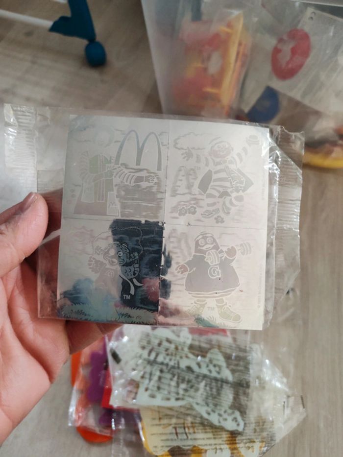 Lot McDonald's divers - photo numéro 10