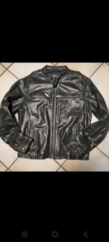 blouson en CUIR taille L