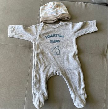 Pyjama avec bonnet 1 mois 