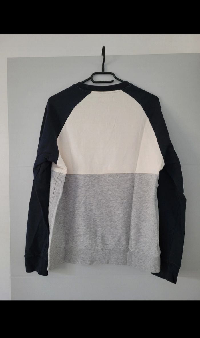 Pull ras de cou - photo numéro 2