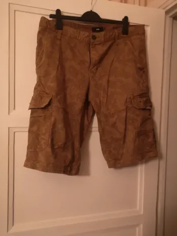 Pantacourt marron celio