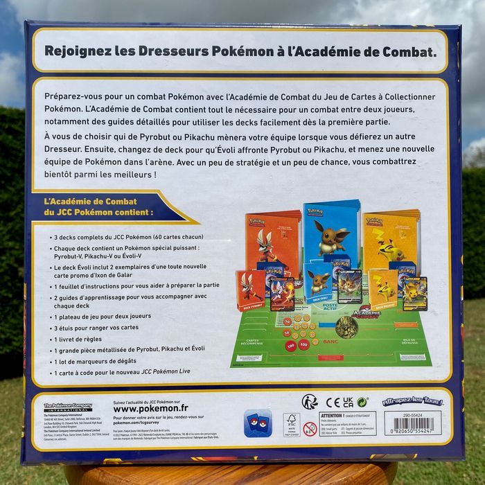 Coffret Académie de Combat V2 Cartes Pokémon - photo numéro 2