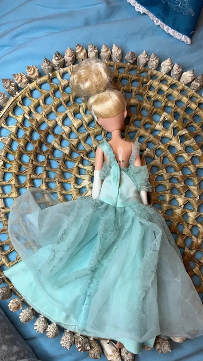 Barbie princesse " Cendrillon " - photo numéro 8