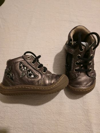 Bottillons bebe fille 19 GBB