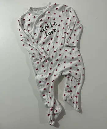 Pyjama blanc croisé cœur rouge - 3/6 mois - Primark