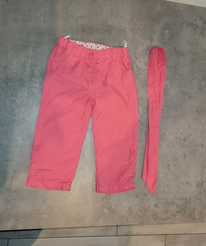 Pantalon C&A, taille 18 mois. (80cm)