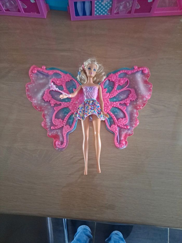 Barbie papillon