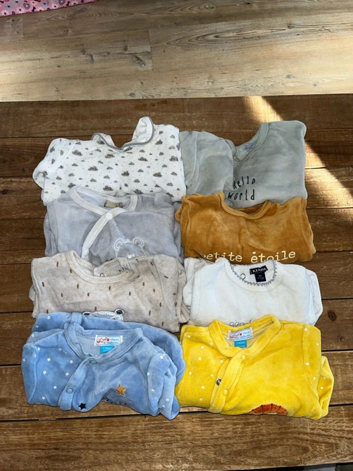 Lot de pyjamas