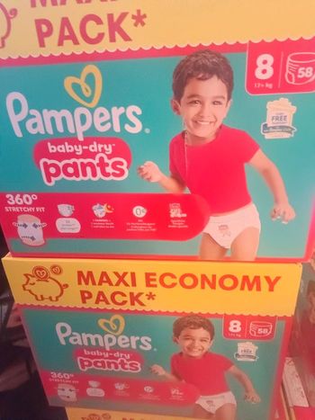 Couches Pampers pants taille 8