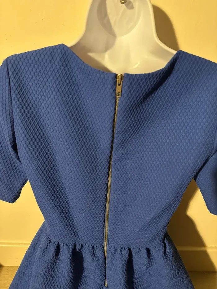 Robe mi longue chic - photo numéro 3