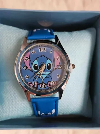 💙💙 Montre Stitch Disney • NEUF• Enfant 💙💙
