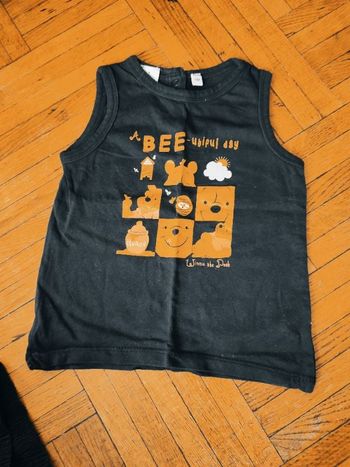 Débardeur taille 12 mois