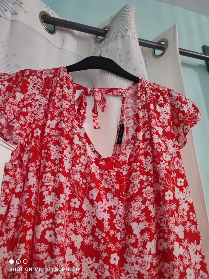 Robe fleurie - photo numéro 2