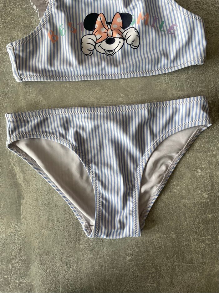 Maillot de bain 2 pièces rayé bleu - Minnie fille 5 ans - photo numéro 3