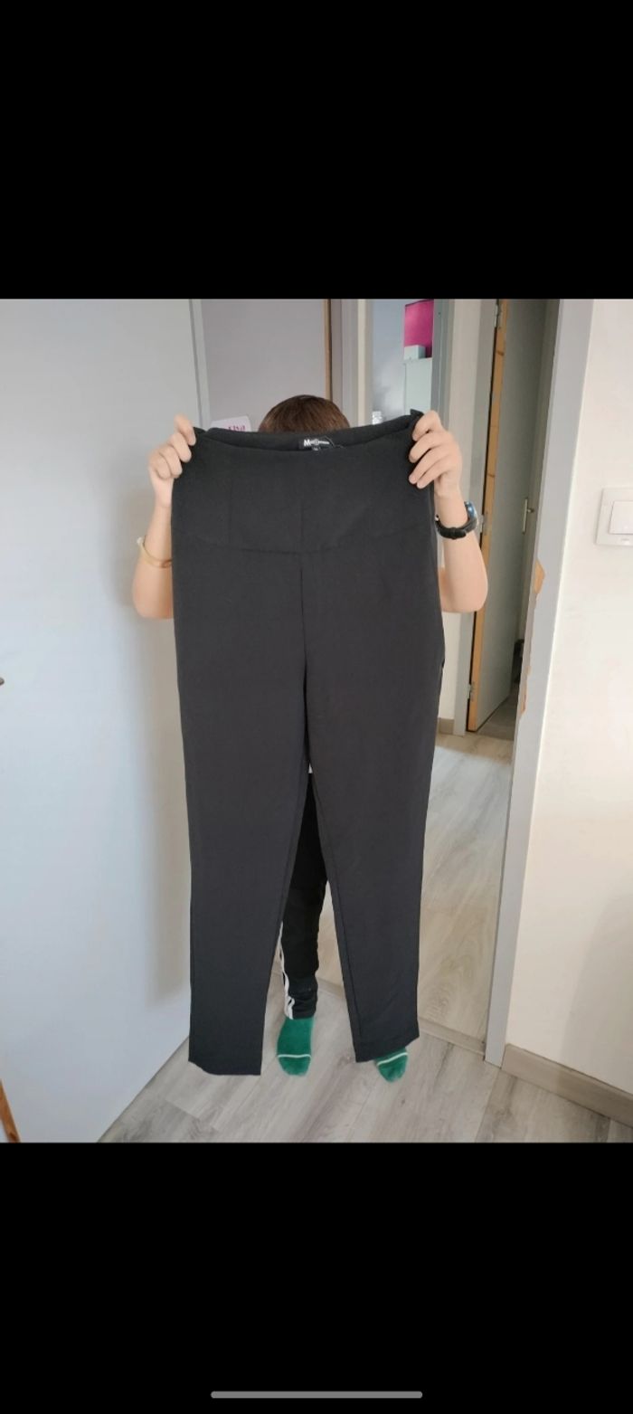 Pantalon noir habillé