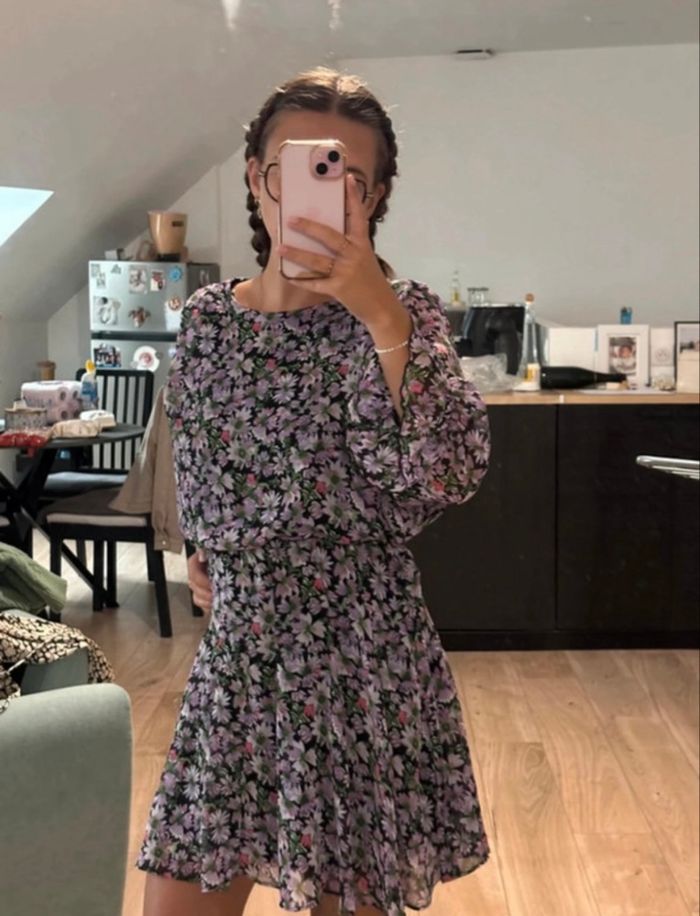 Robe fleurie - photo numéro 2