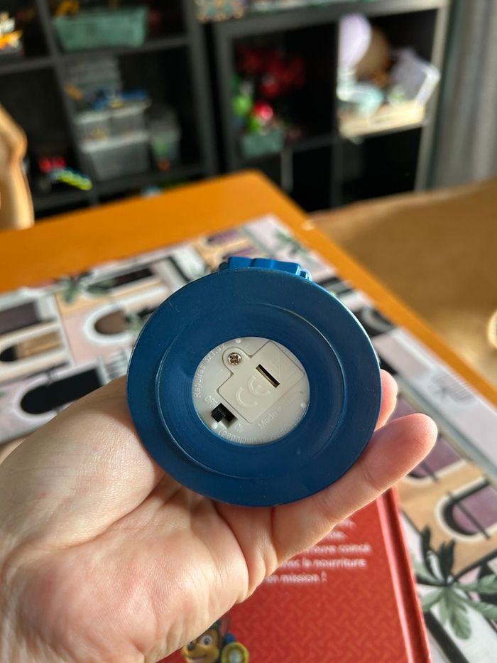 Un livre et une figurine Pat Patrouille - photo numéro 5